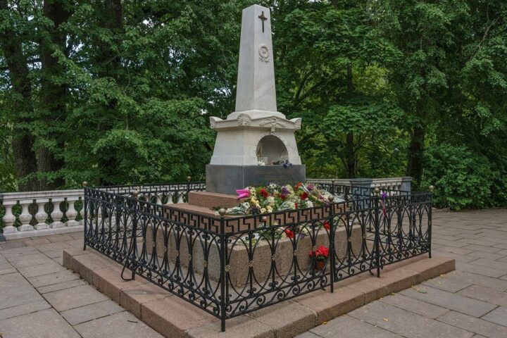 Где похоронен Александр Сергеевич Пушкин: место захоронения великого поэта